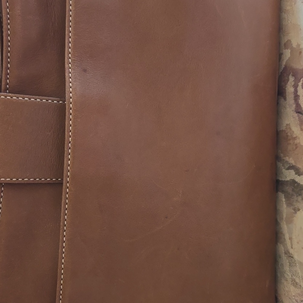 Vintage Coach Hampton Shoulder Bag - Picture 4 of 16